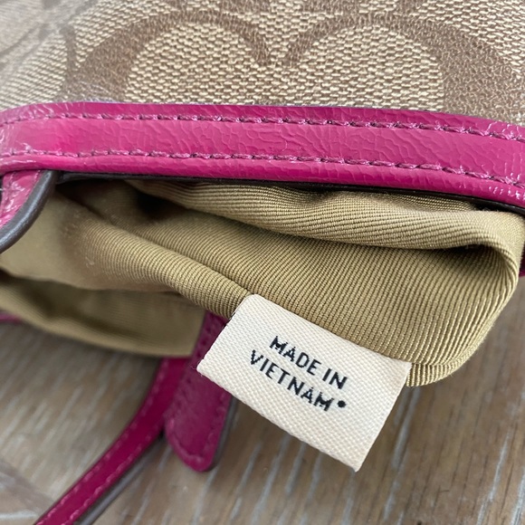Coach Signature stripe tote bag, khaki/magenta - Picture 8 of 8